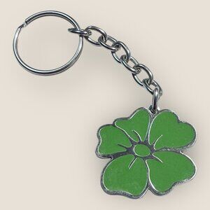 Flower-Shaped Metal Keychain Keyring Green Enamel Silver Metal